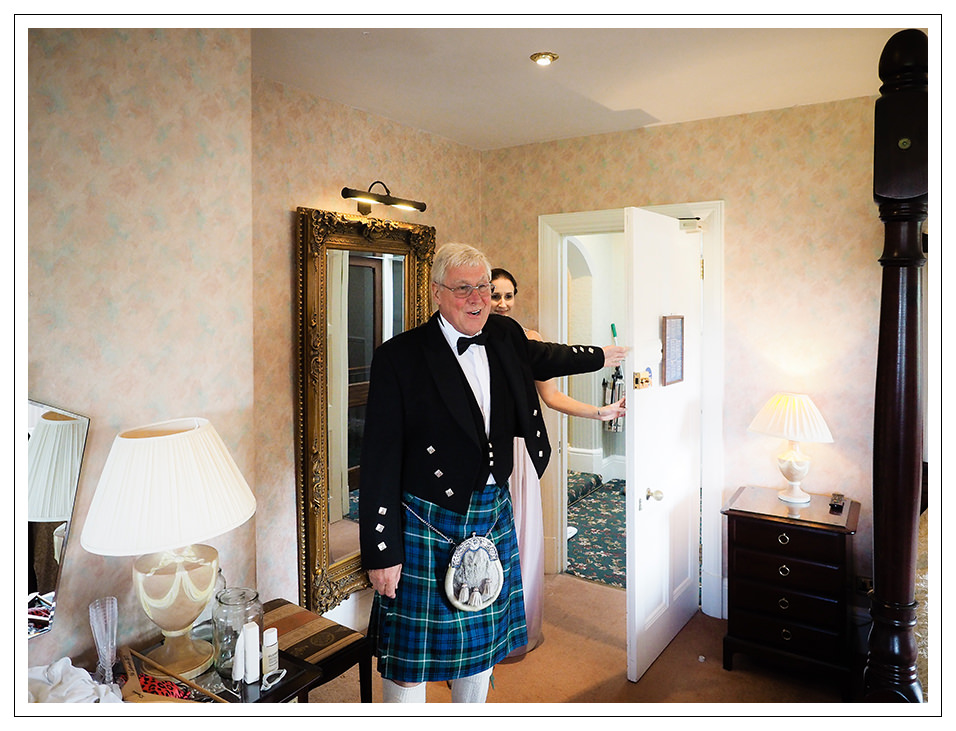 brides father seeing his daughter at rushpool hotel